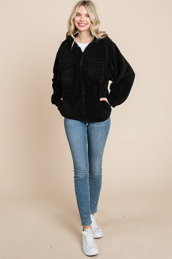 Faux Fur jacket with Hockets