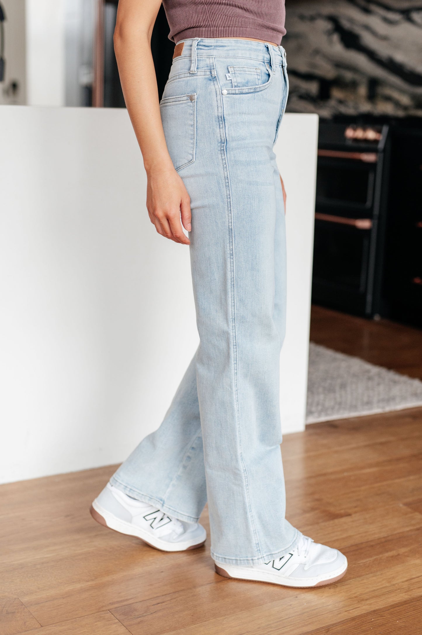 Judy Blue  Brooke High Rise TUMMY Control Top Vintage Wash Straight Jeans