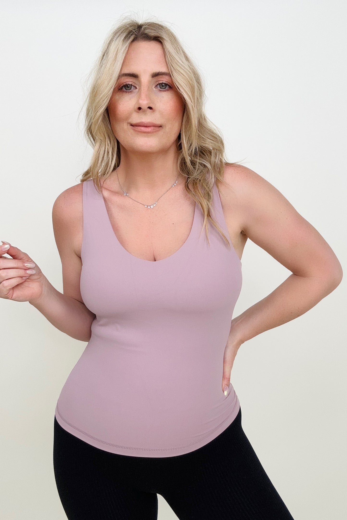 Michelle Exclusive Medium Fawn fit Lifting tanks in 11 colors