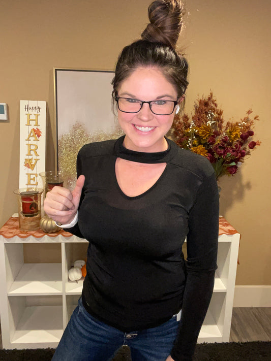 Keyhole Neck Top
