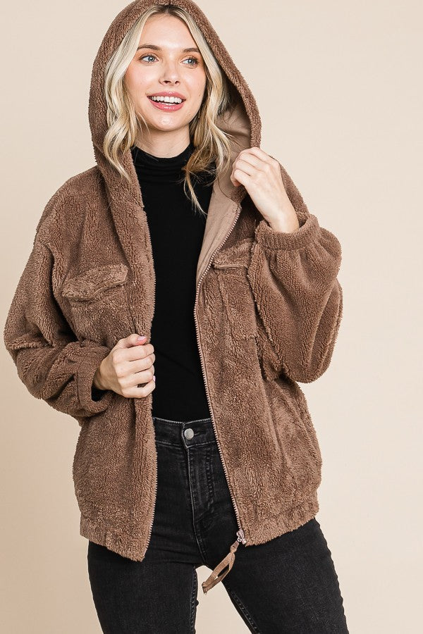 Faux Fur jacket with Hockets