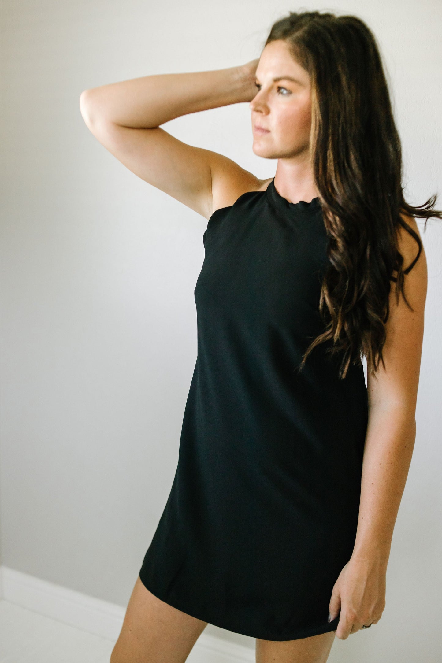Scalloped short dress with a back ribbon tie with lining(Multiple colors)