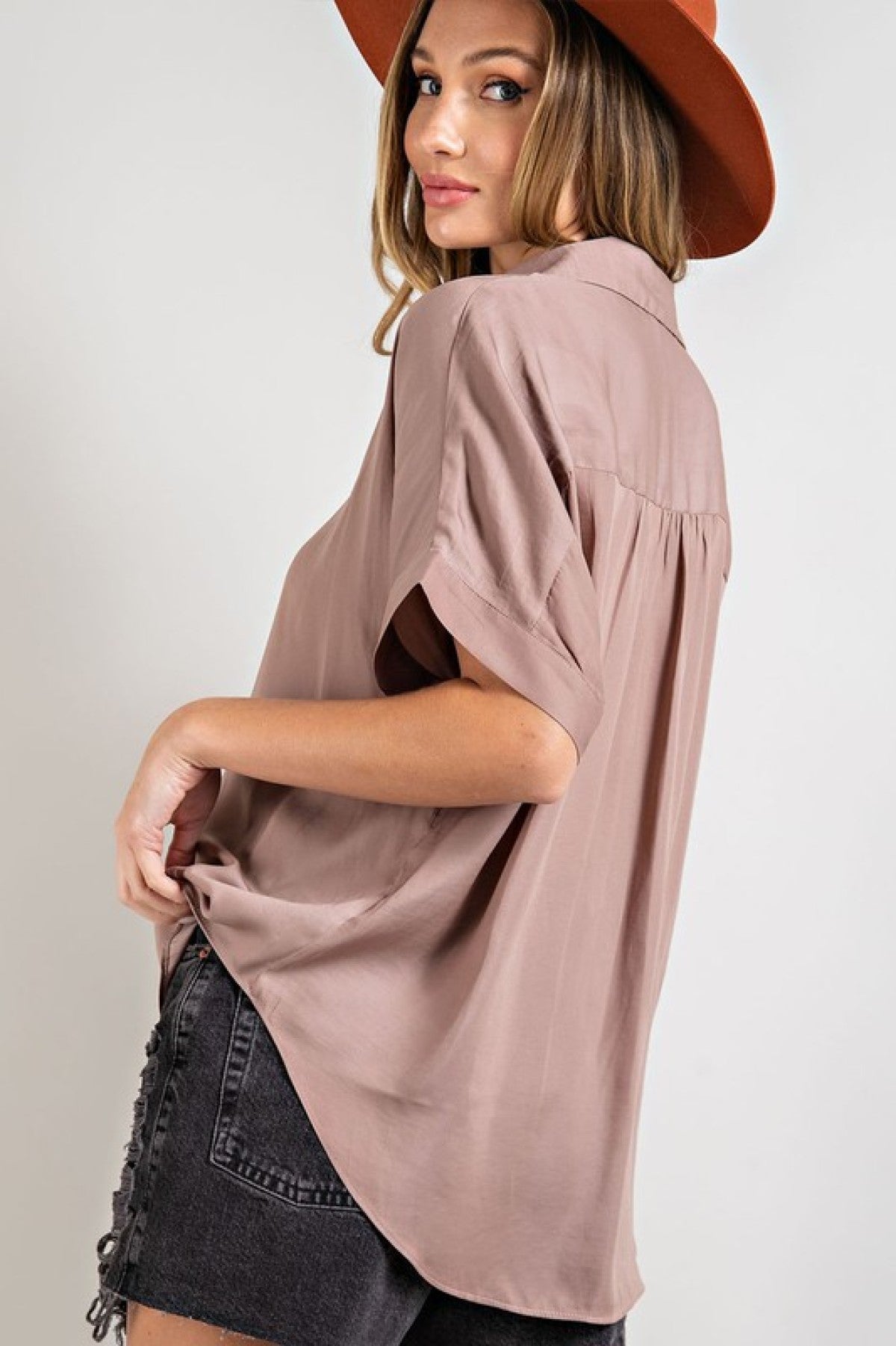 Ee:some V-Neck Short Sleeve Blouse Top