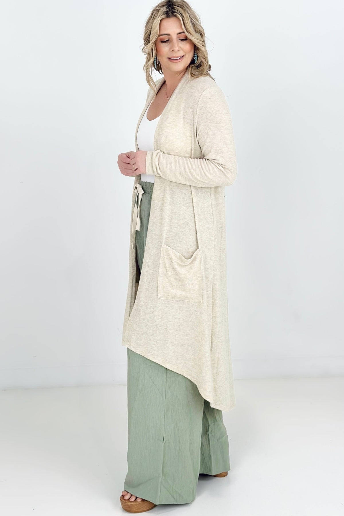 ADORA Solid Wide Leg Pants With Side Pockets