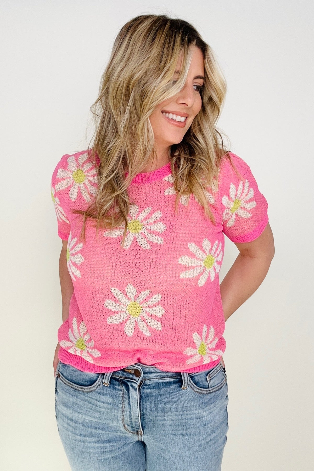 Petal Dew Daisy Round Neck Short Sleeve Knit Sweater