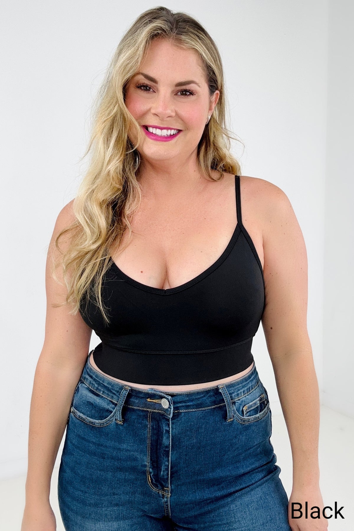 Zenana Athletic Adjustable Strap Padded Bra
