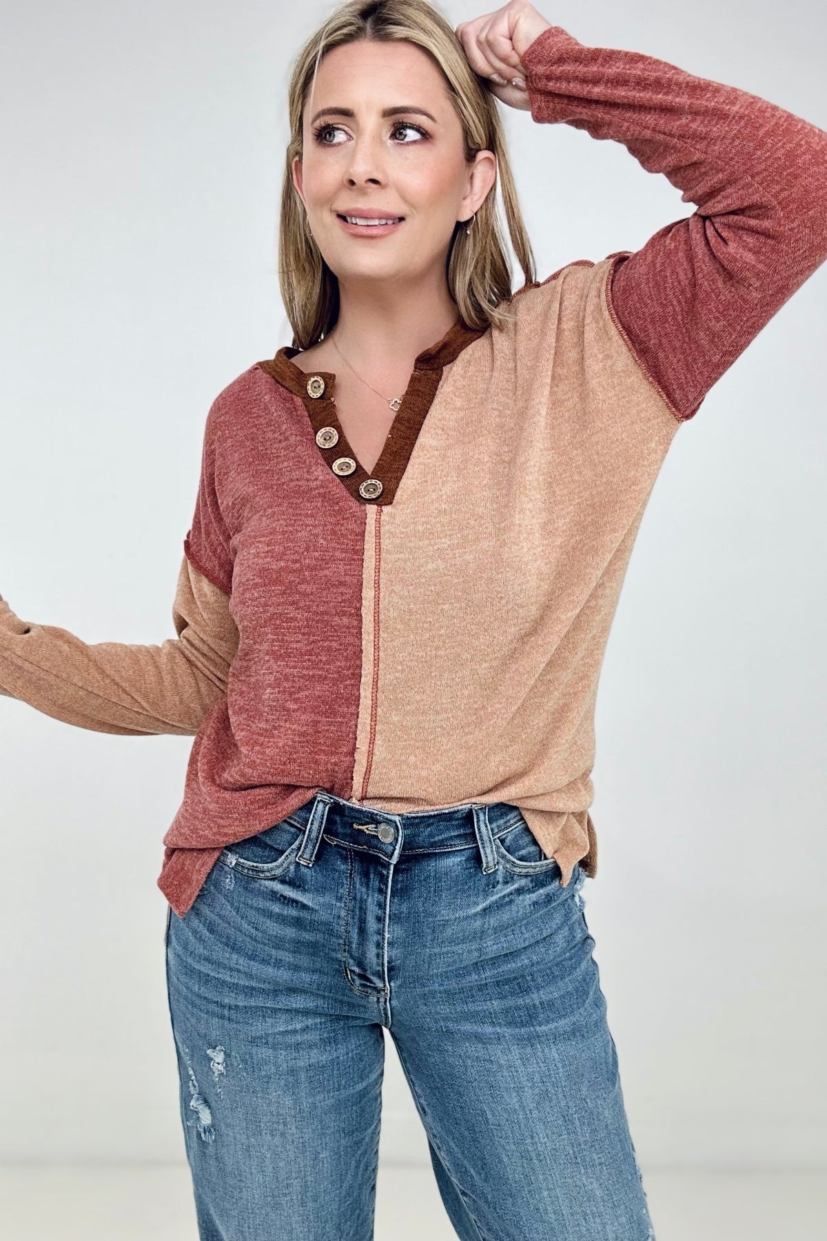 BiBi Mir Sweater Color Block Button With Out Stitching Detailed Top