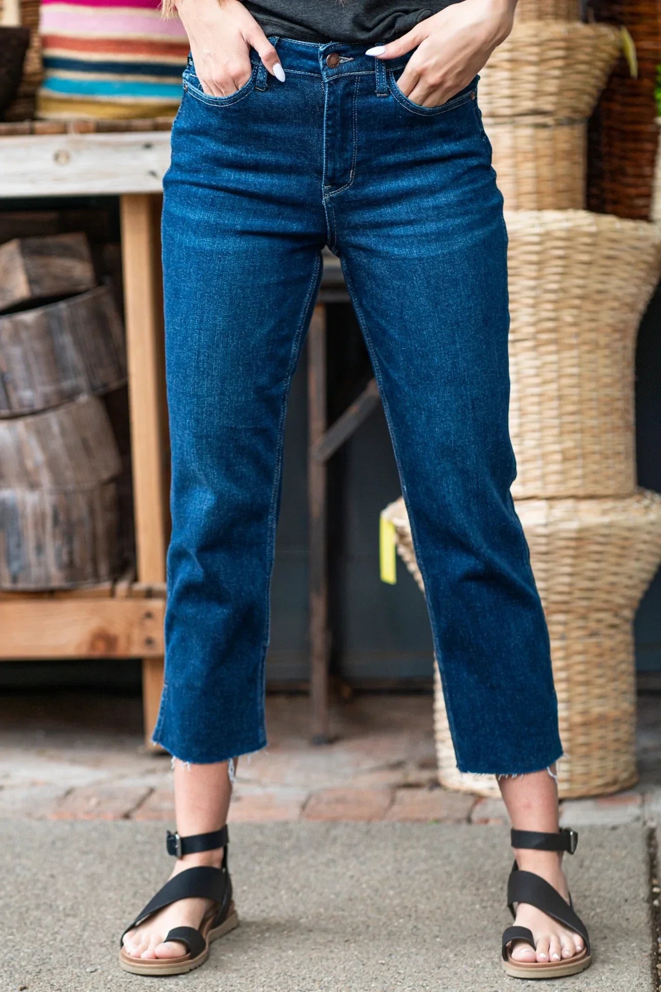Judy Blue High Rise Cropped Straight W/ Ankle Slit