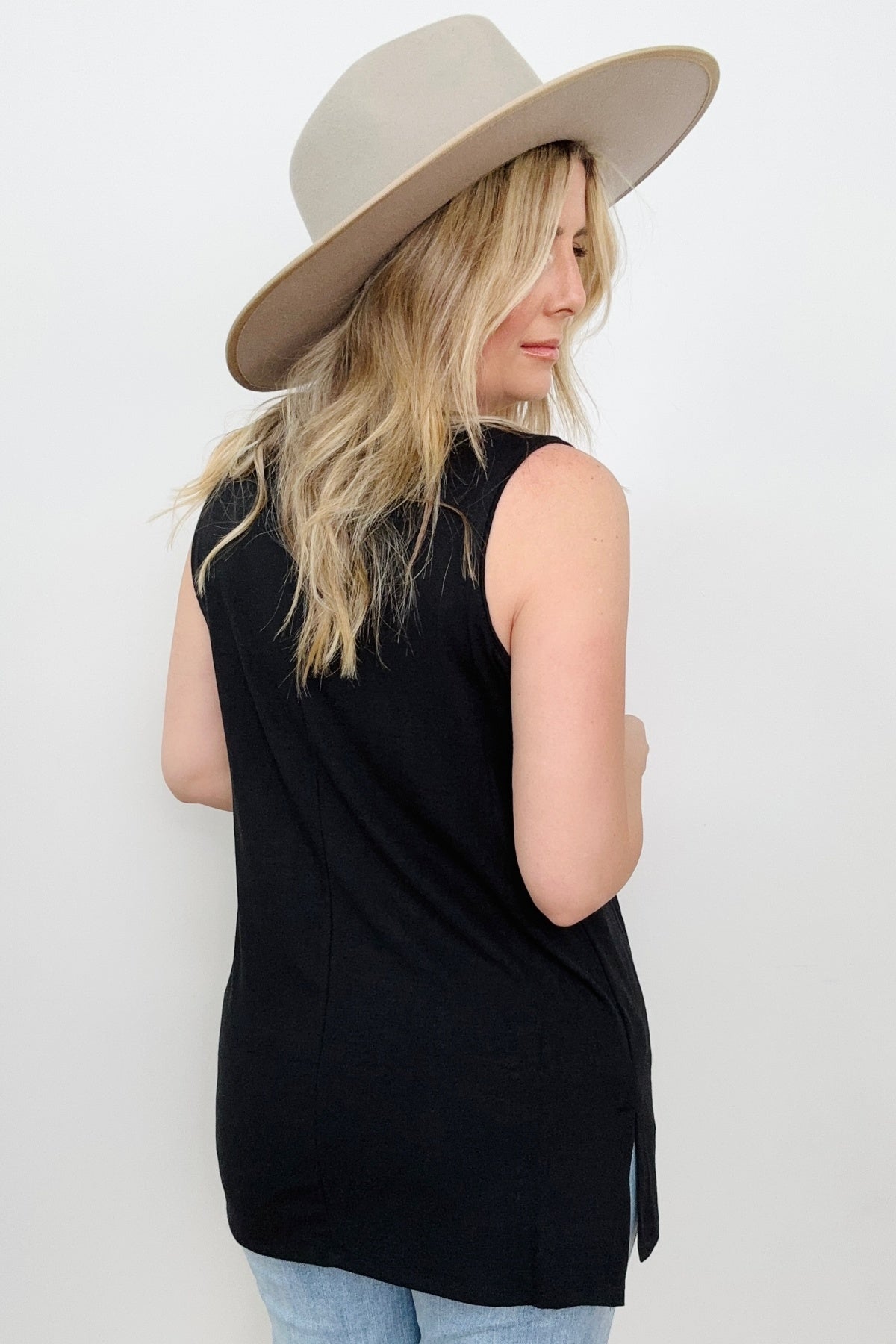 Zenana Solid Round Neck Sleeveless Side Slit Top