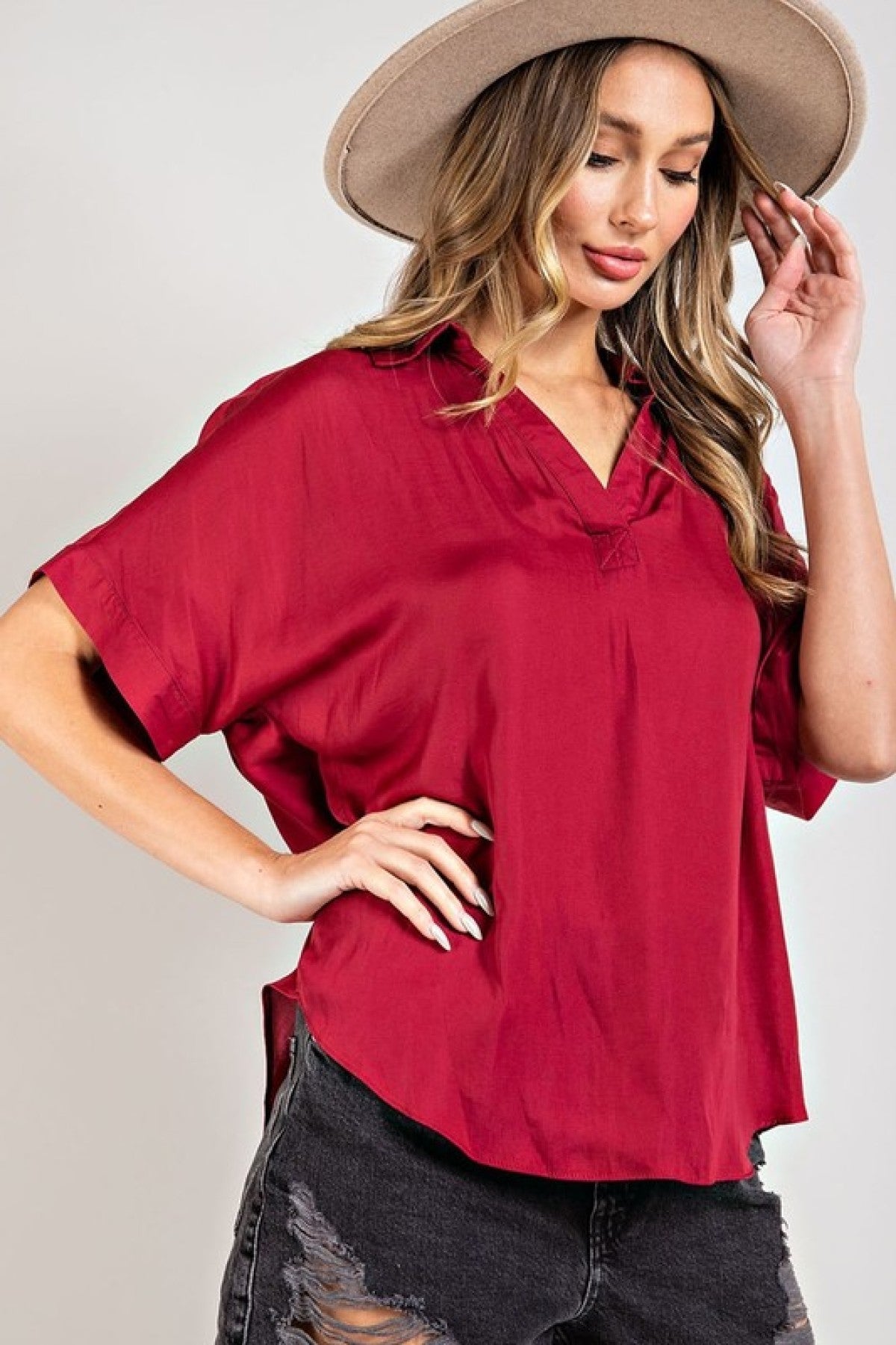 Ee:some V-Neck Short Sleeve Blouse Top