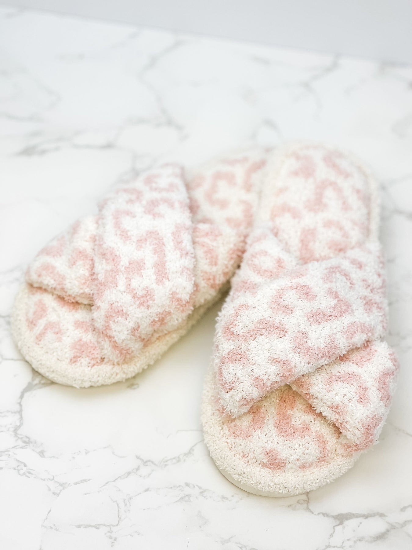 Leopard Criss Cross Fuzzy Slippers in Pink