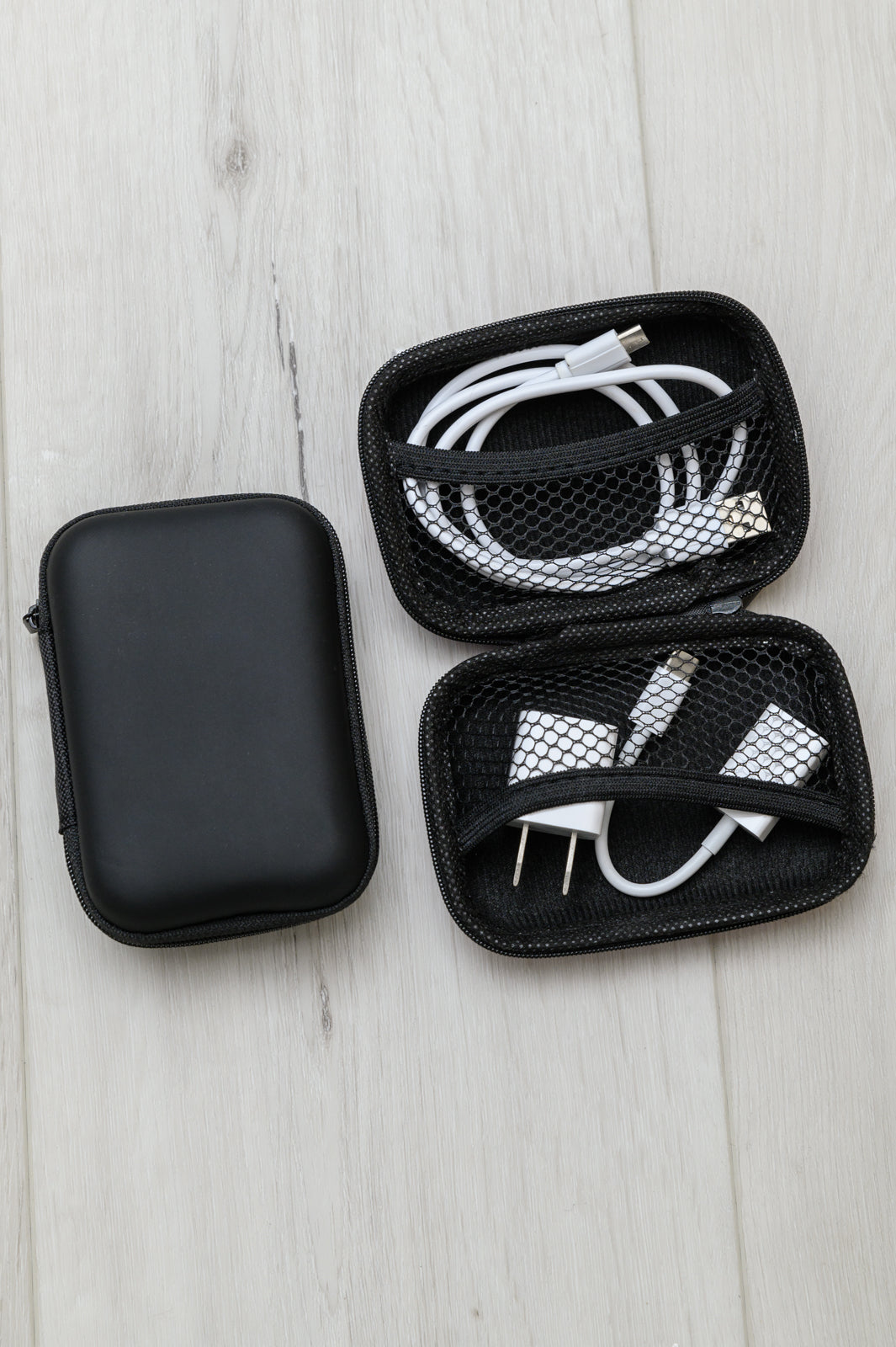 Tech Accessory Pouch In Black