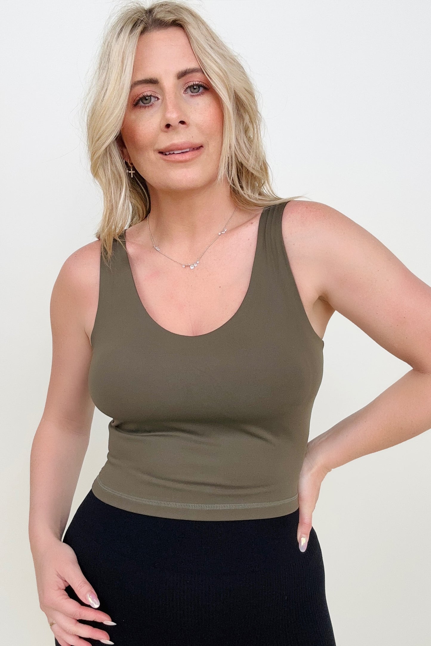 FawnFit Short Boob Lift Tank 9- Colors