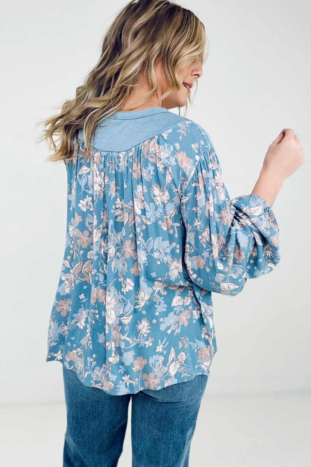 BiBi Floral Woven York Tied Neck Long Sleeve Top