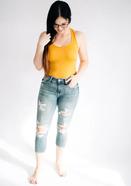 Judy Blue Distressed Capris